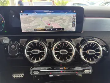 A 250 e AMG-Line HUD Distr.  LED 360 Cam Leder