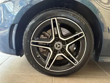 A 250 e AMG-Line HUD Distr.  LED 360 Cam Leder