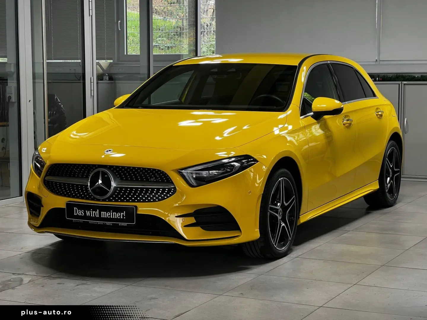 A 250e AMG Line DISTRONIC LED PDC&360  HEAD-UP