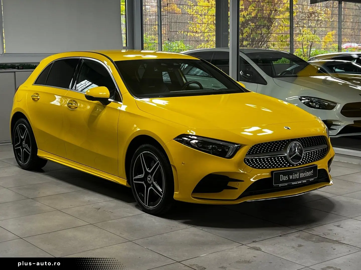 A 250e AMG Line DISTRONIC LED PDC&360  HEAD-UP