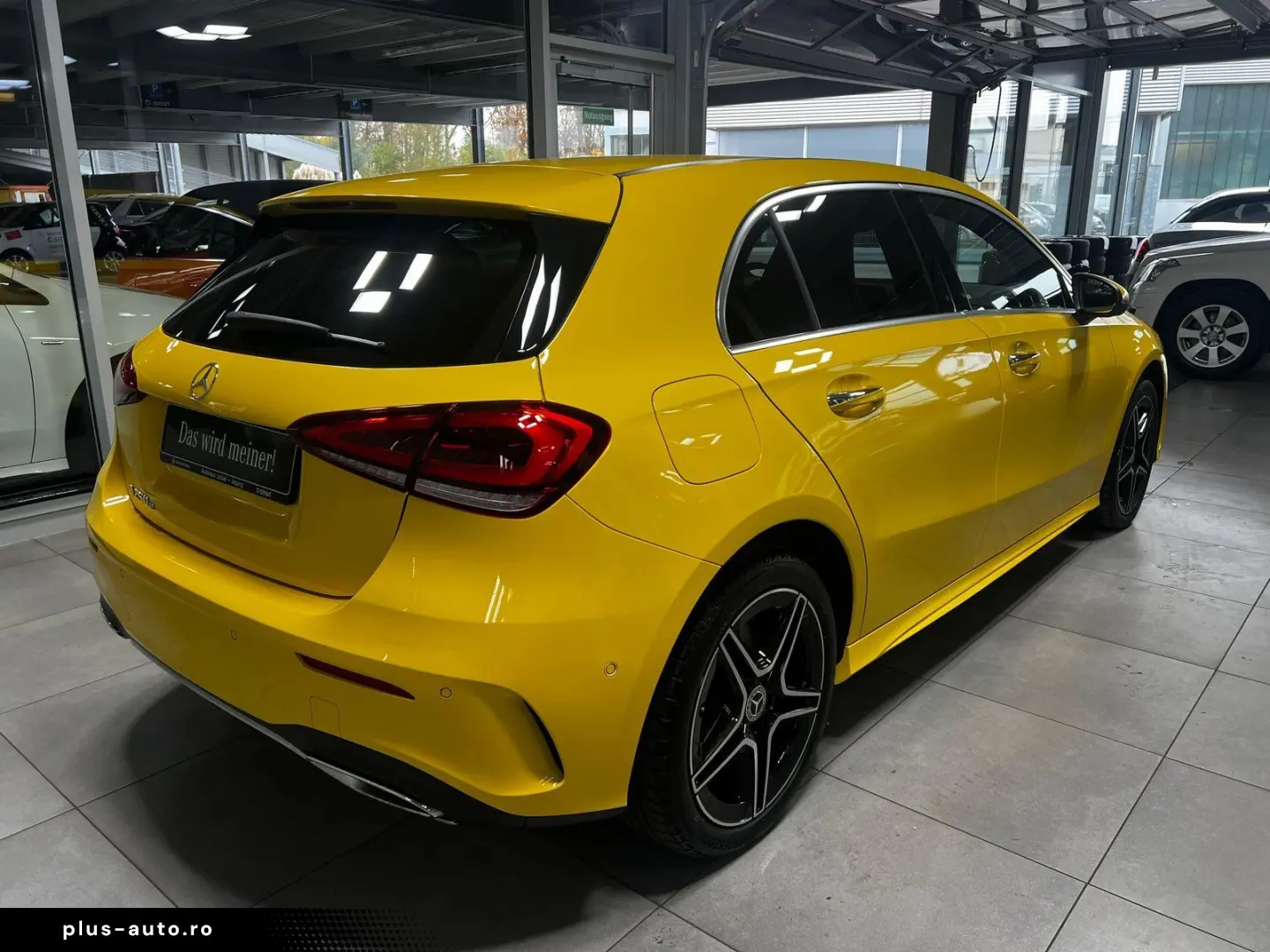 A 250e AMG Line DISTRONIC LED PDC&360  HEAD-UP