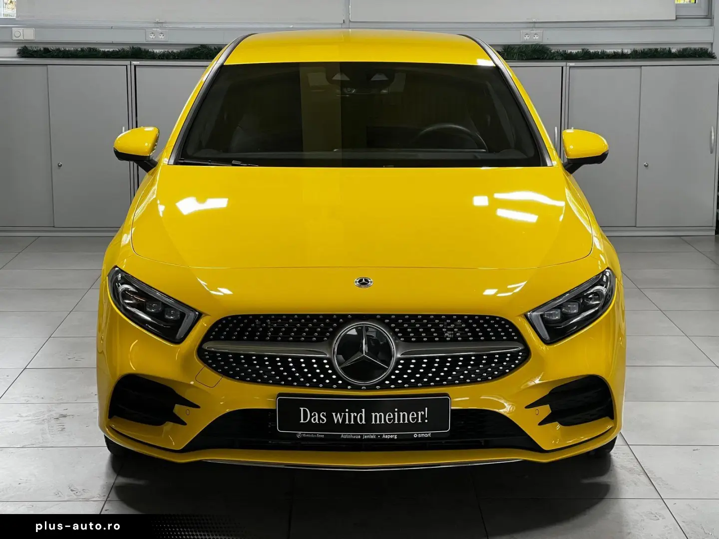 A 250e AMG Line DISTRONIC LED PDC&360  HEAD-UP