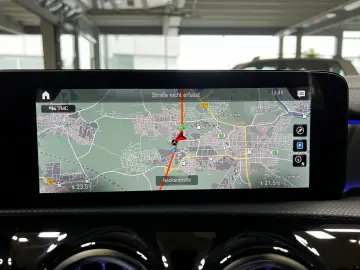 A 250e AMG Line DISTRONIC LED PDC&360  HEAD-UP