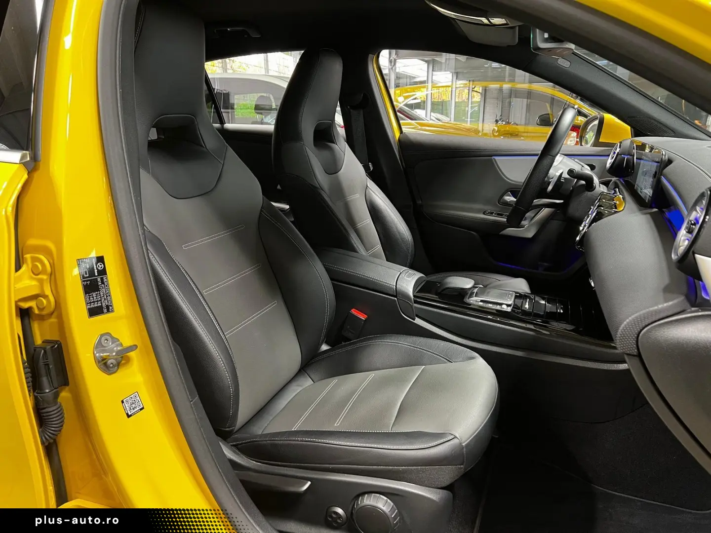 A 250e AMG Line DISTRONIC LED PDC&360  HEAD-UP