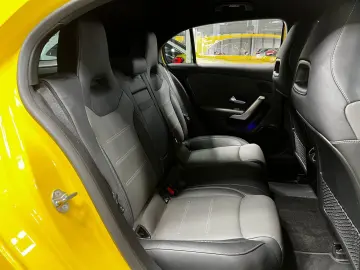 A 250e AMG Line DISTRONIC LED PDC&360  HEAD-UP