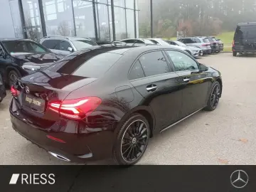 A 250 e Limo AMG Pano Night Multib. 360  19 Zoll