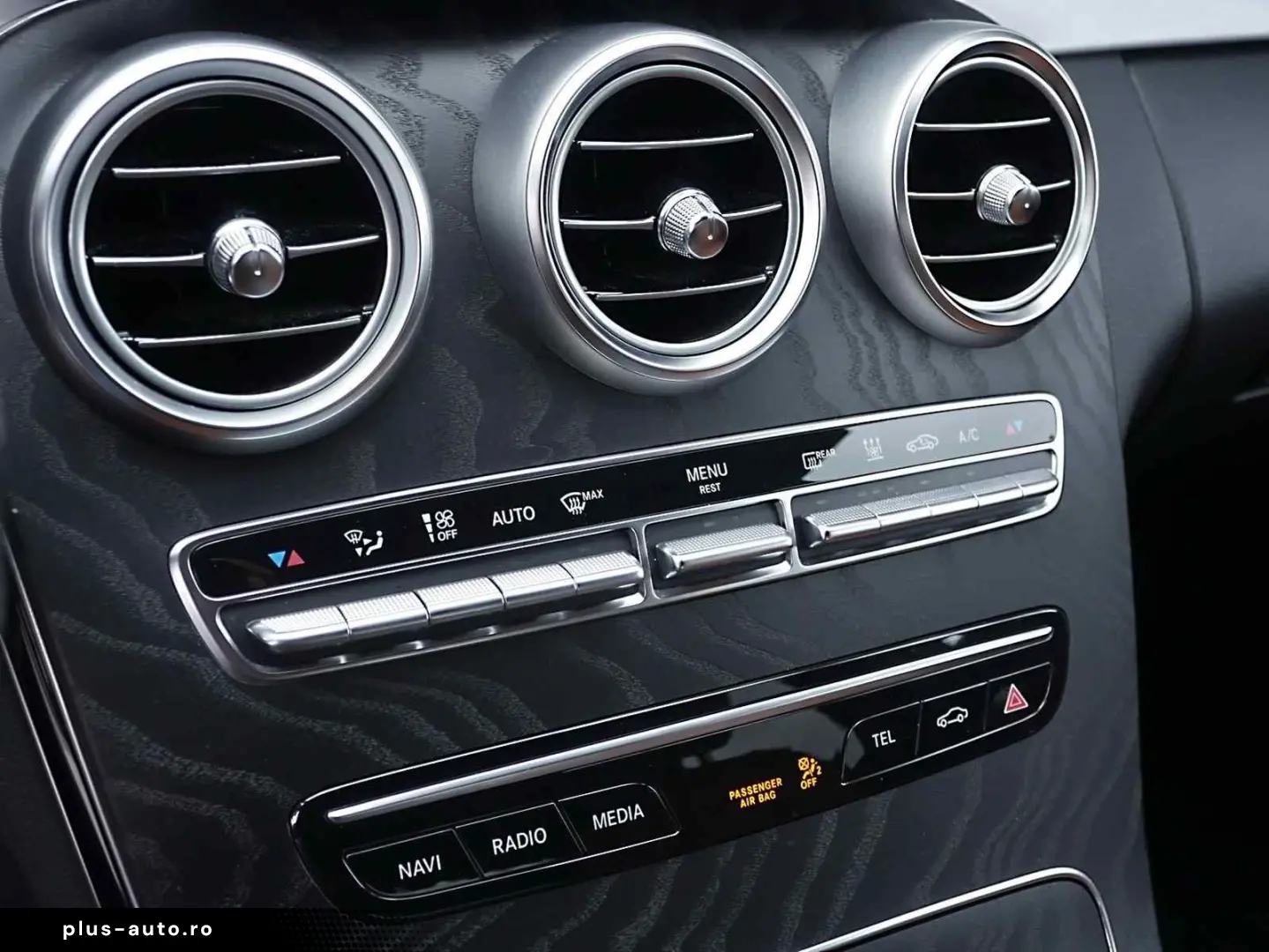 C 300 e Limousine AMG 360  NIGHT DAB SHZ COMAND