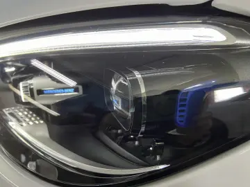 C 200 Night-Paket ACC 360 KAMERA MULTIBEAM-LED