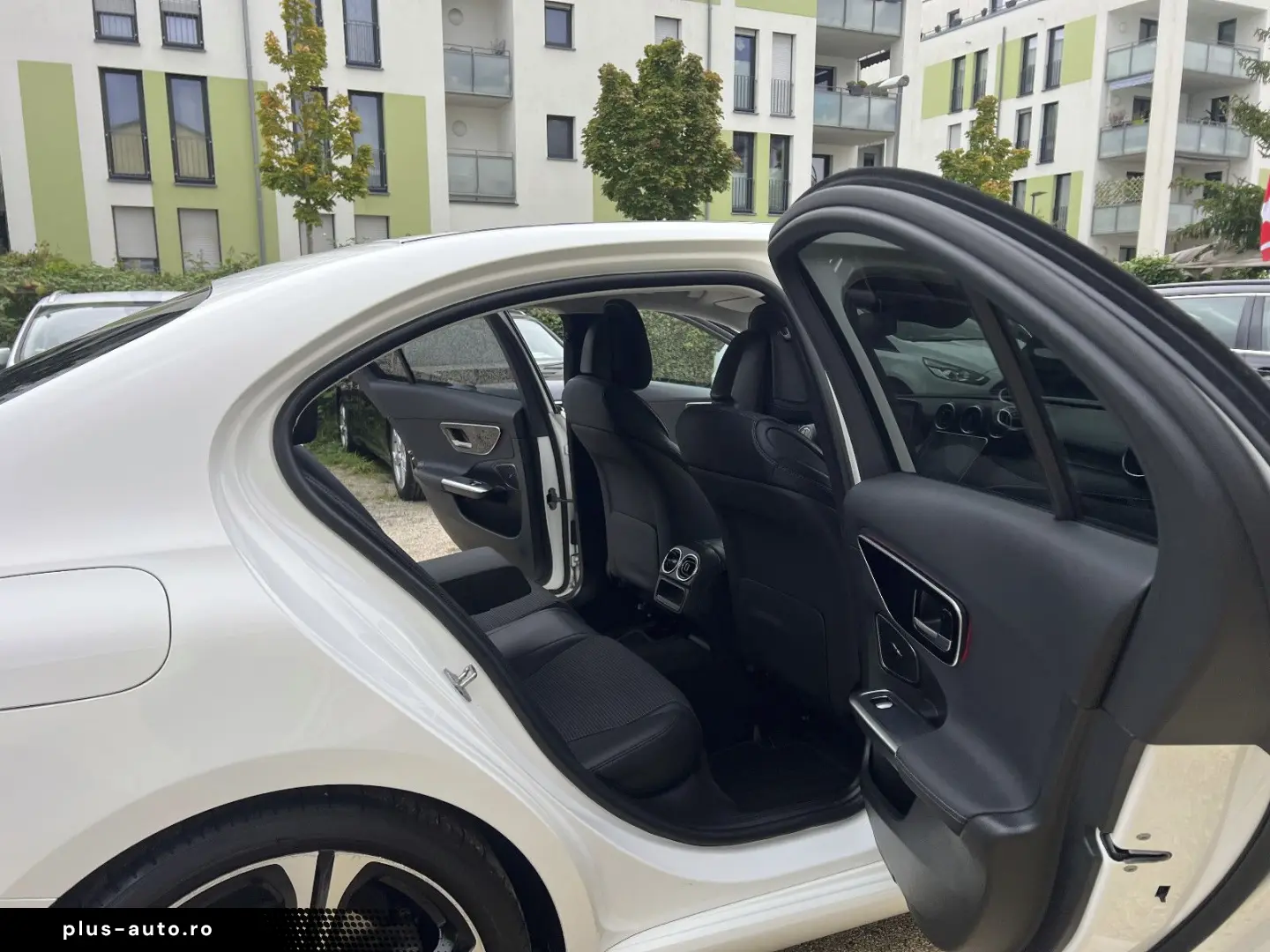 C 200 Night-Paket ACC 360 KAMERA MULTIBEAM-LED