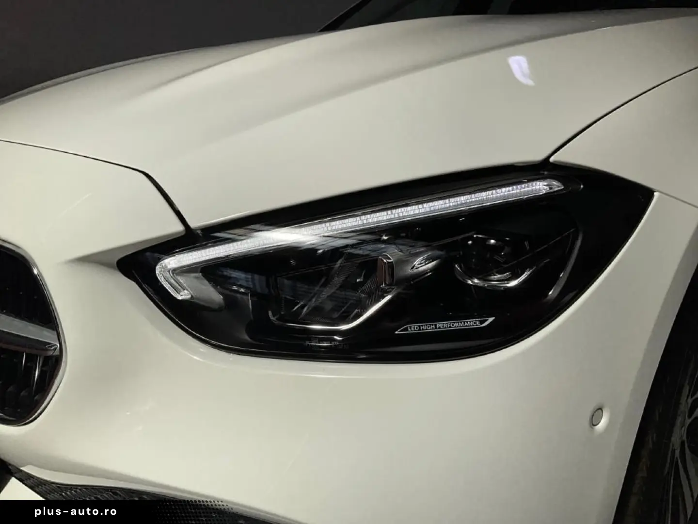 C 180 Avantgarde  CarPlay  360   LED  PDC