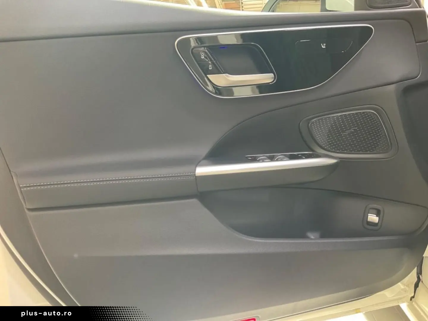 C 180 Avantgarde  CarPlay  360   LED  PDC