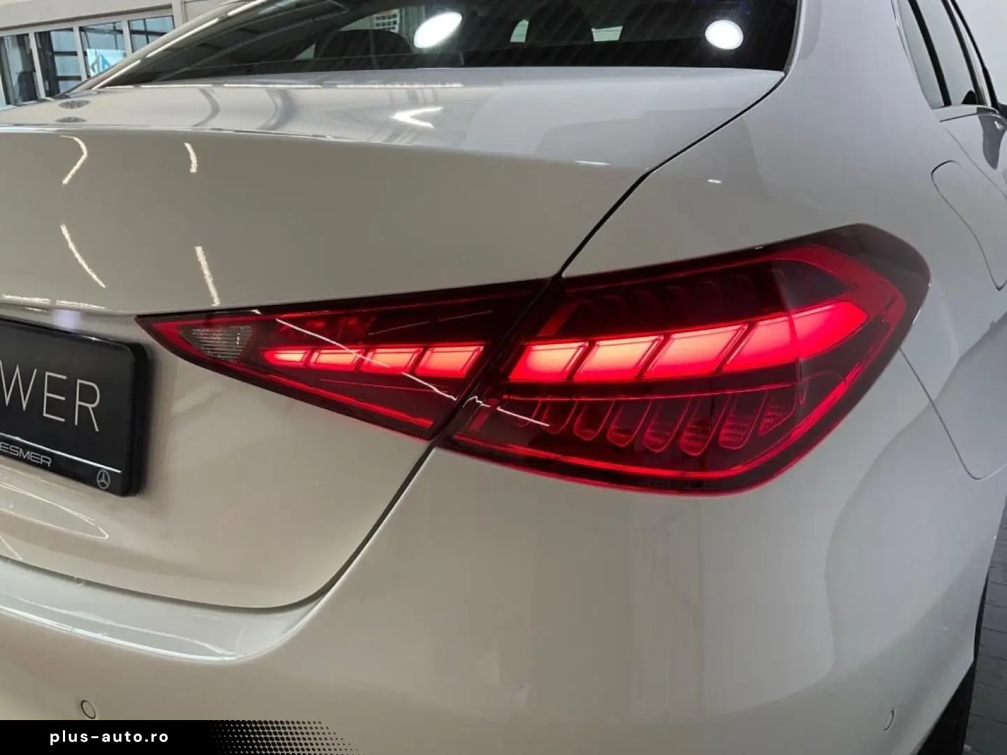 C 180 Avantgarde  CarPlay  360   LED  PDC