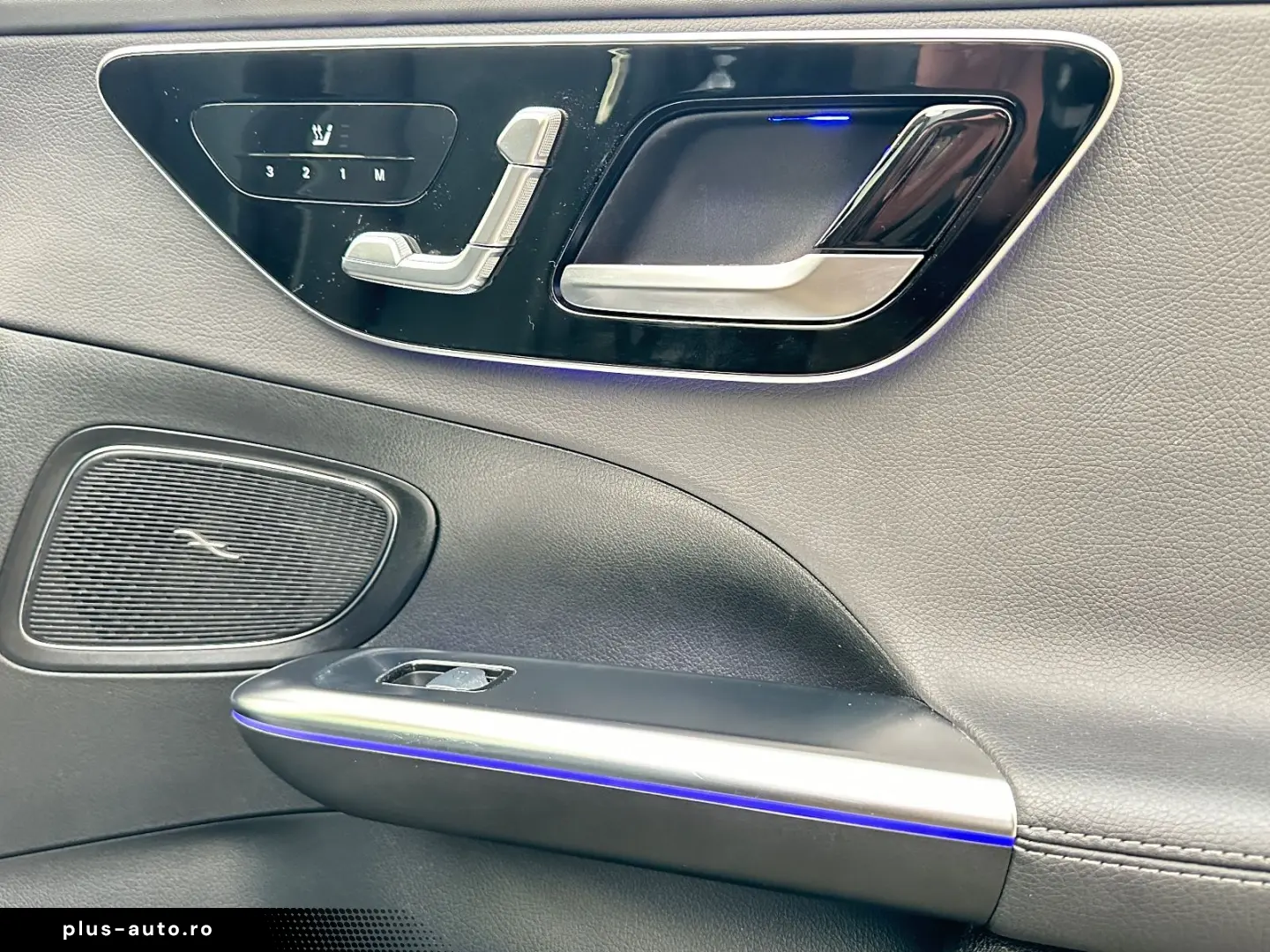 C 300 e AMG Burmester Pano 360º Massage Night