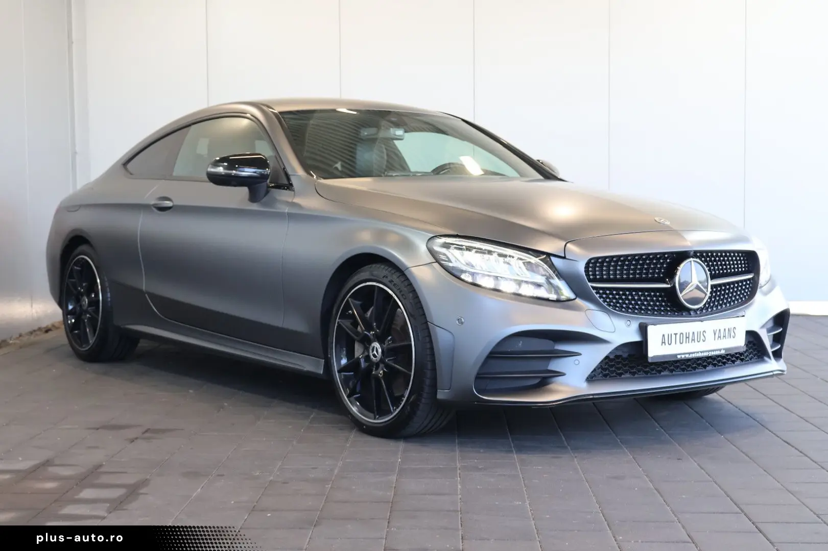 C 300 AMG NIGHT WIDE 360  BURMESTER LED 19