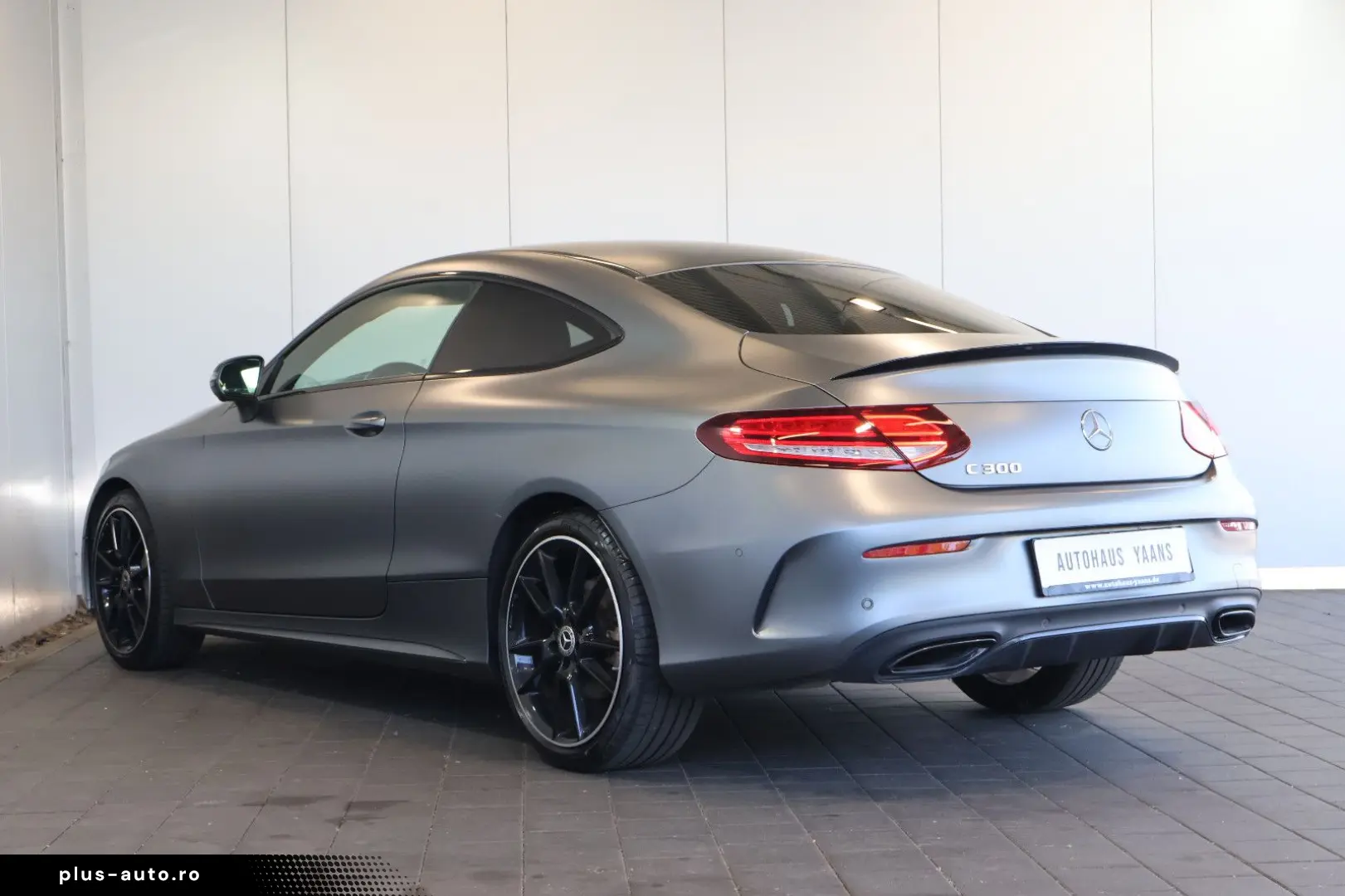 C 300 AMG NIGHT WIDE 360  BURMESTER LED 19