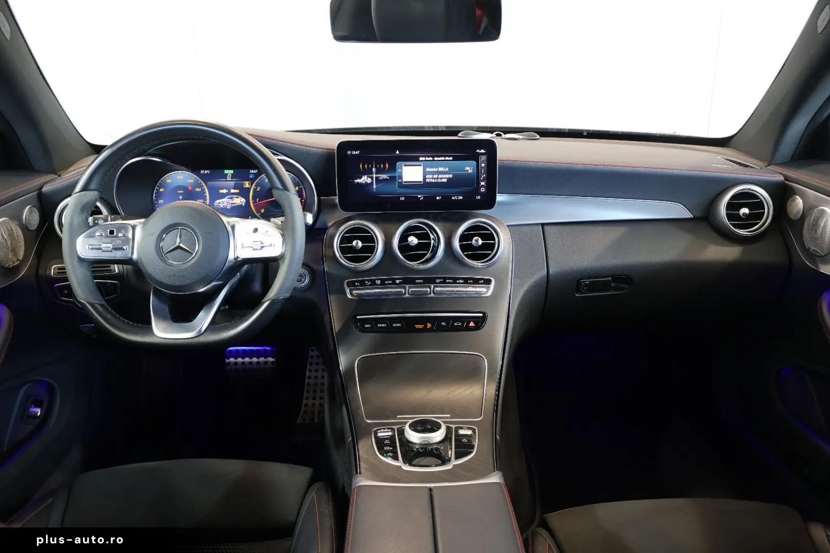 C 300 AMG NIGHT WIDE 360  BURMESTER LED 19