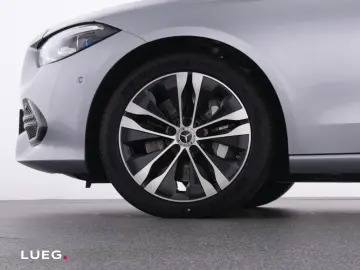 C 300 e Avantgarde MBUX DLight Pano Keyl Amb 360