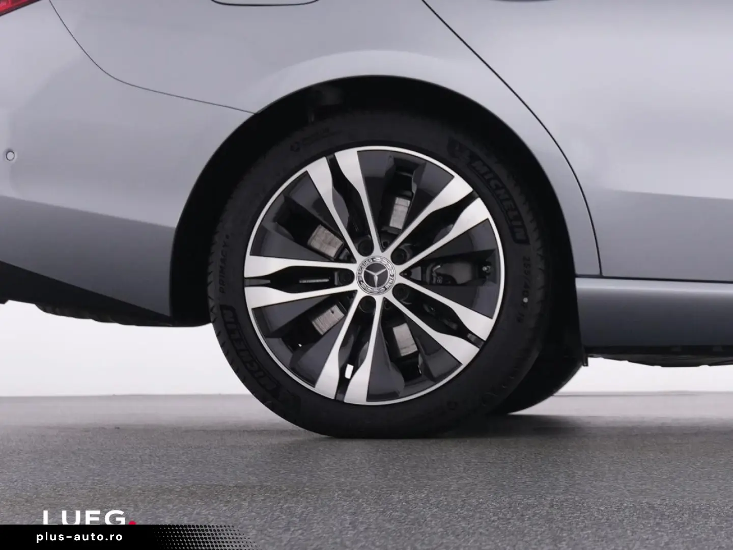 C 300 e Avantgarde MBUX DLight Pano Keyl Amb 360