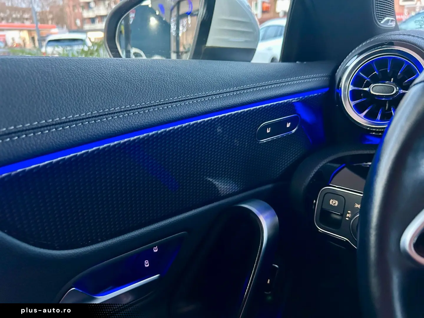 CLA 250e 8G-DCT Progressive Panorama Kamera Led