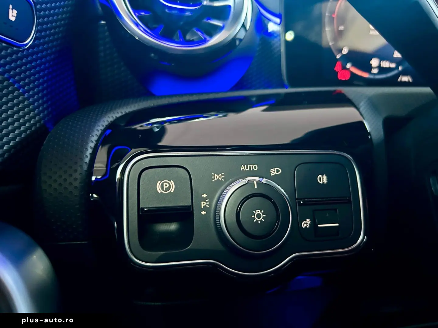 CLA 250e 8G-DCT Progressive Panorama Kamera Led