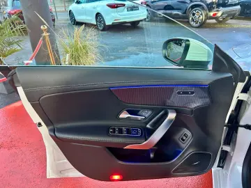 CLA 250e 8G-DCT Progressive Panorama Kamera Led