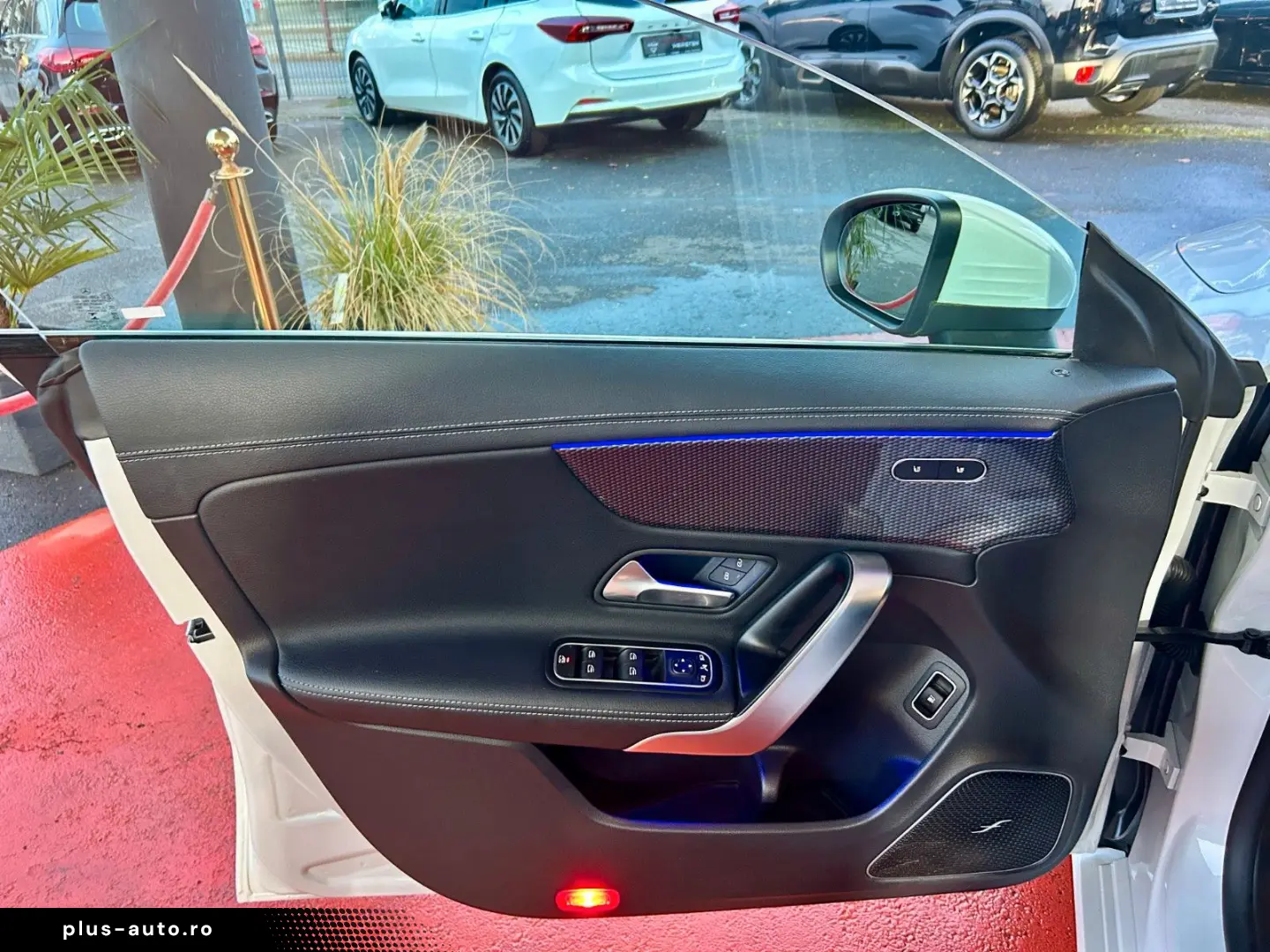 CLA 250e 8G-DCT Progressive Panorama Kamera Led