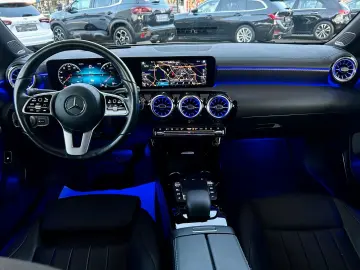 CLA 250e 8G-DCT Progressive Panorama Kamera Led