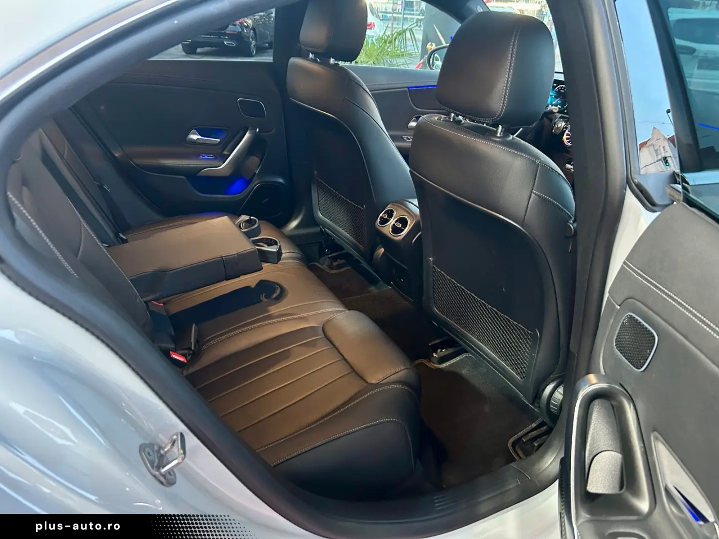 CLA 250e 8G-DCT Progressive Panorama Kamera Led