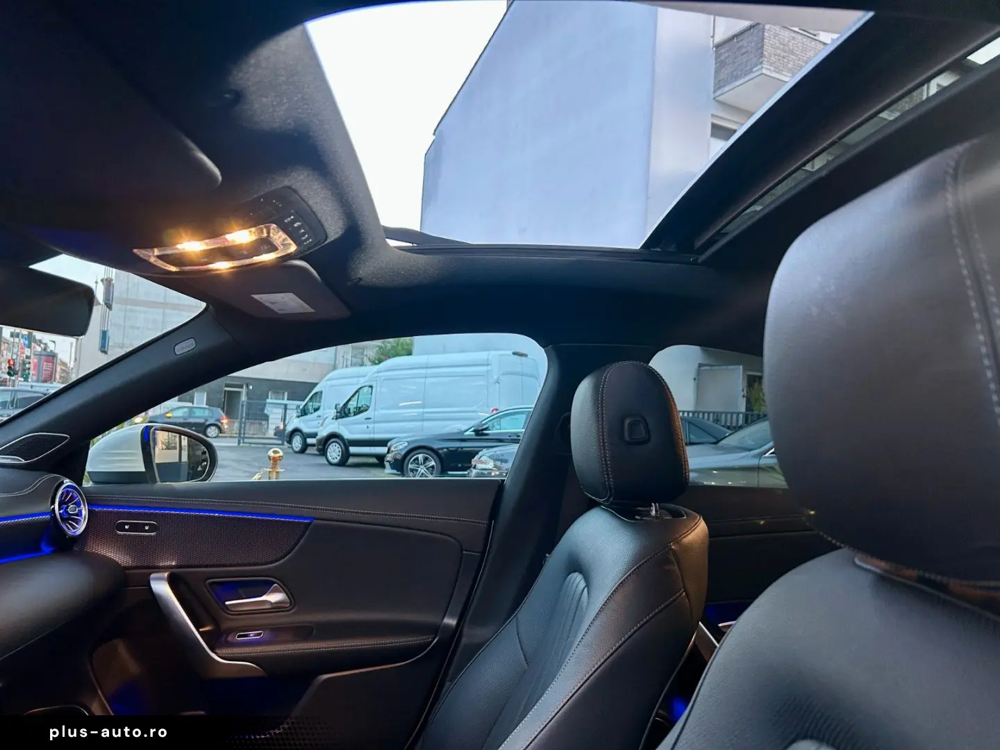 CLA 250e 8G-DCT Progressive Panorama Kamera Led