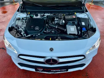 CLA 250e 8G-DCT Progressive Panorama Kamera Led