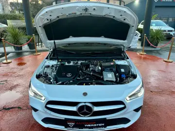 CLA 250e 8G-DCT Progressive Panorama Kamera Led