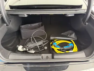 CLA 250e Coupe AMG DISTRONIC 360 KEYLESS AMBIENT