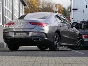 CLA 250 e Coupé AMG-Sport Night 360 LED Ambi 18'