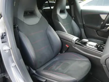 CLA 250 e Coupé AMG-Sport Night 360 LED Ambi 18'