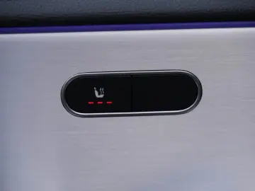 CLA 250 e Coupé AMG-Sport Night 360 LED Ambi 18'