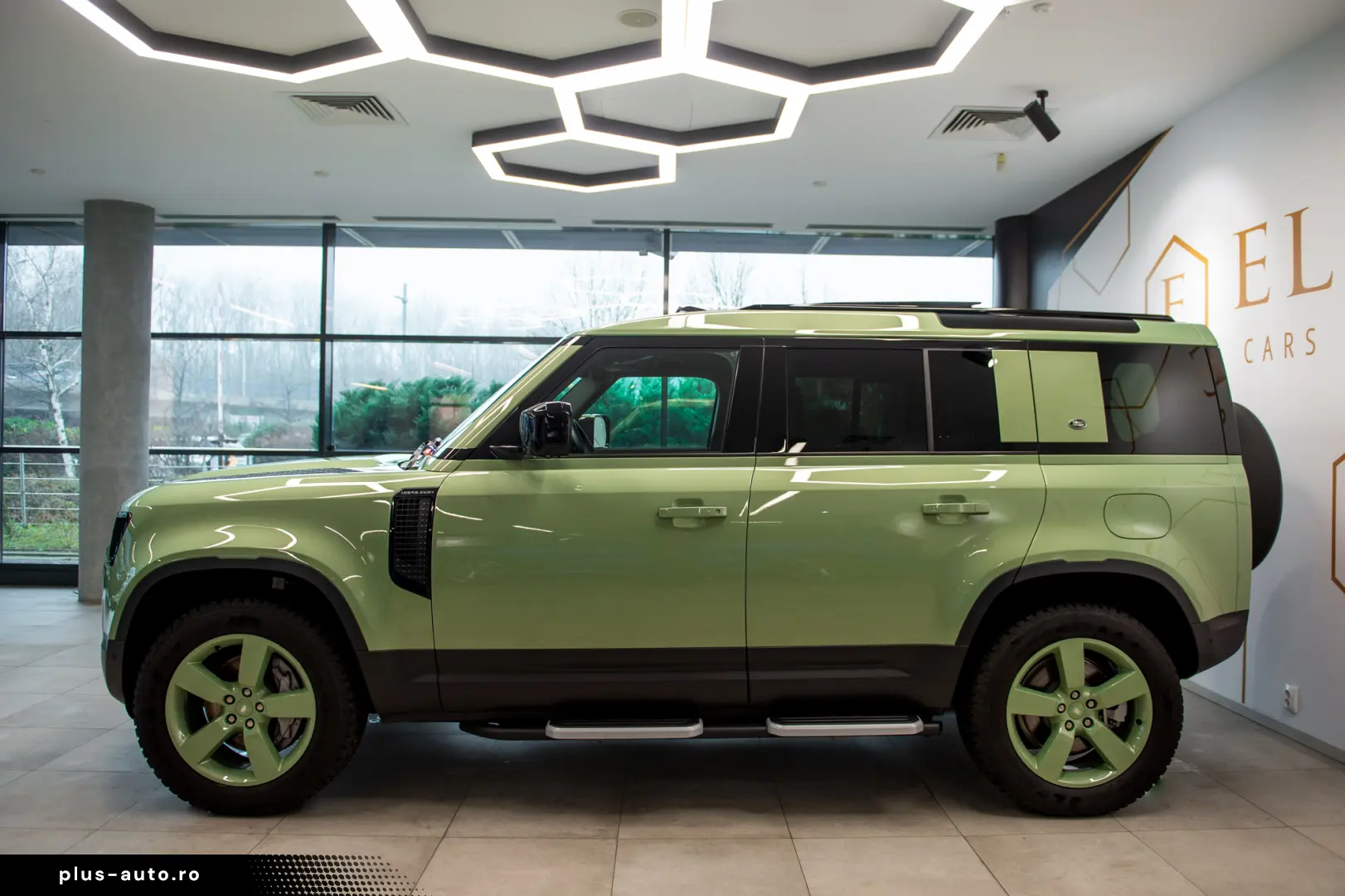 Land-Rover Defender 110 2.0 P400e 75th Limited Edition PHEV