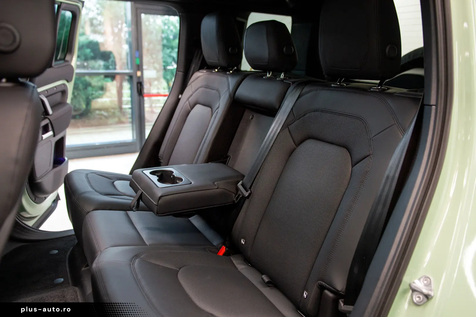 Land-Rover Defender 110 2.0 P400e 75th Limited Edition PHEV