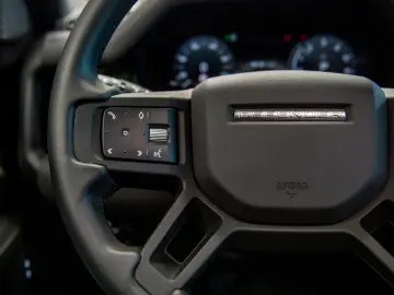 Land-Rover Defender 110 2.0 P400e 75th Limited Edition PHEV