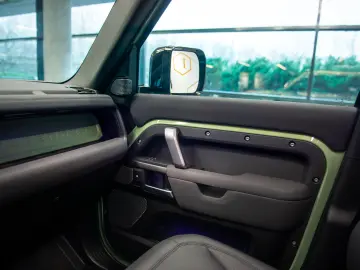 Land-Rover Defender 110 2.0 P400e 75th Limited Edition PHEV