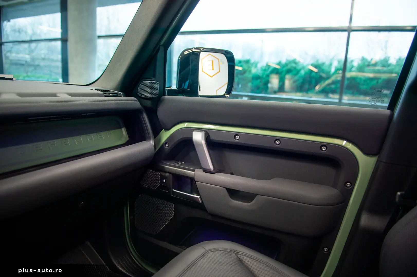 Land-Rover Defender 110 2.0 P400e 75th Limited Edition PHEV