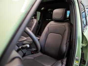 Land-Rover Defender 110 2.0 P400e 75th Limited Edition PHEV