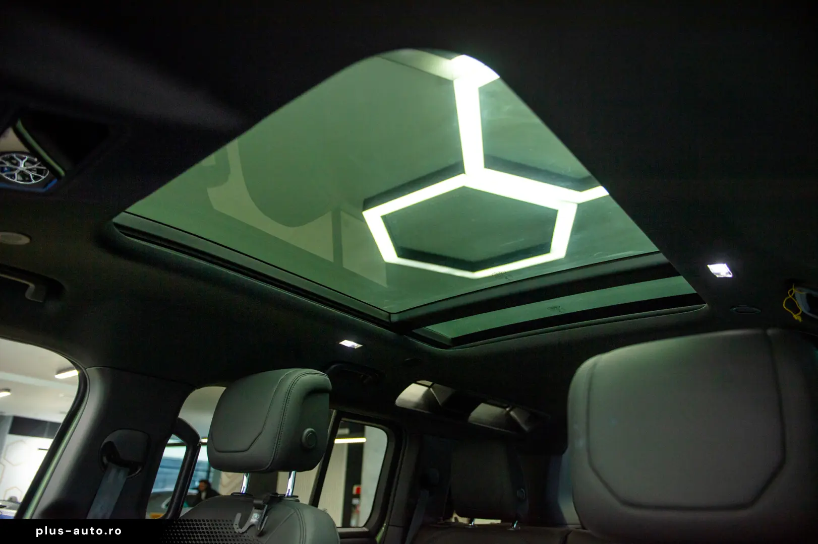 Land-Rover Defender 110 2.0 P400e 75th Limited Edition PHEV