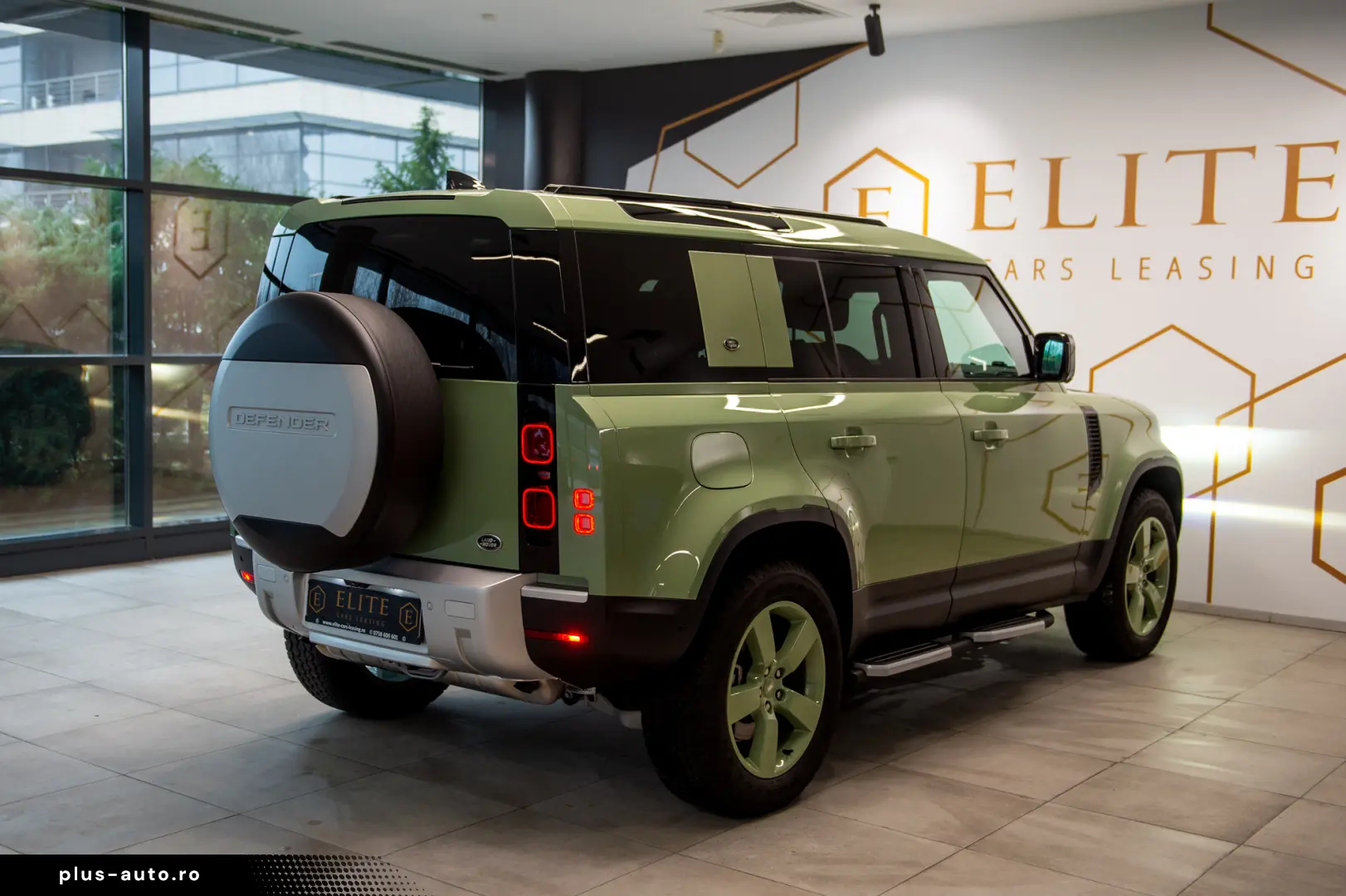 Land-Rover Defender 110 2.0 P400e 75th Limited Edition PHEV