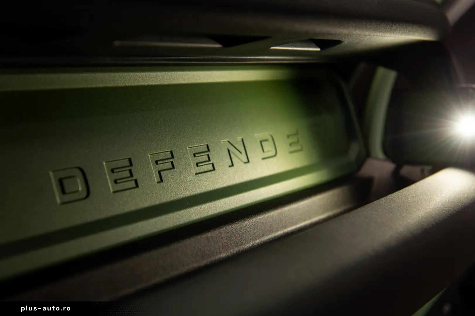 Land-Rover Defender 110 2.0 P400e 75th Limited Edition PHEV