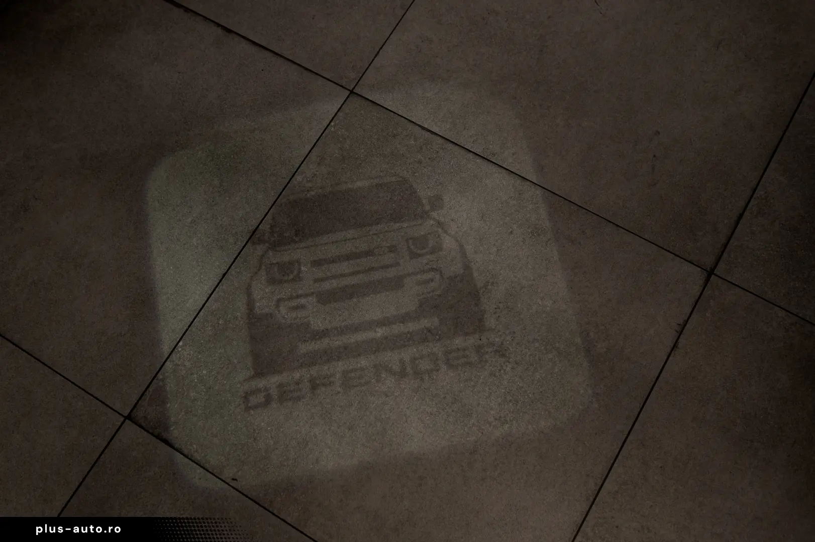 Land-Rover Defender 110 2.0 P400e 75th Limited Edition PHEV