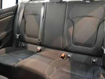 RENAULT MEGANE 1.5 Blue dCi 116CP Zen