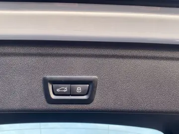 X6 30 d xDrive M Sport HeadUp adaptive LED