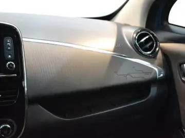 RENAULT ZOE Intens Z.E. 40 R110