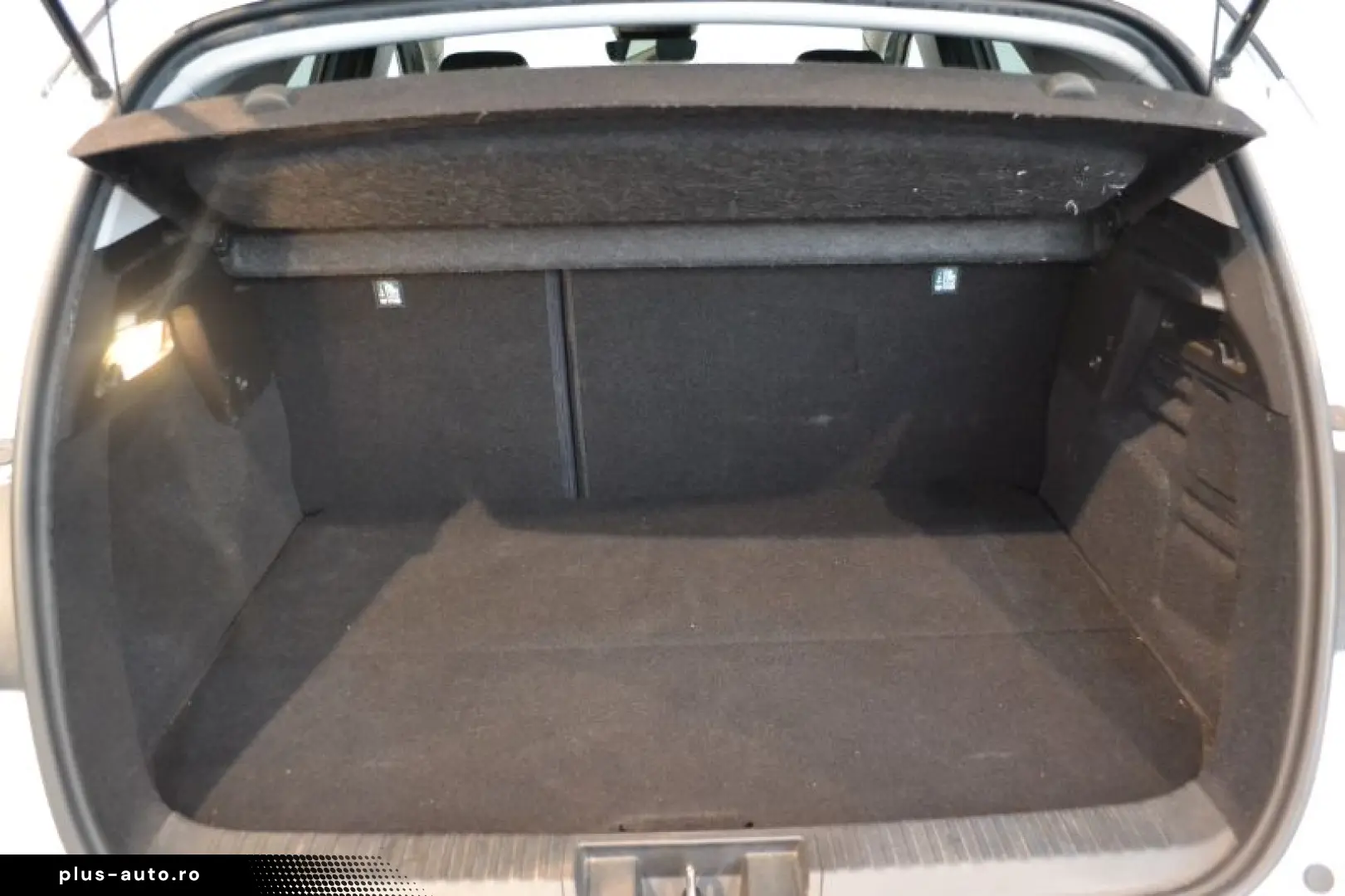 RENAULT CAPTUR 1.6 E-Tech 160CP Intens Plug-In