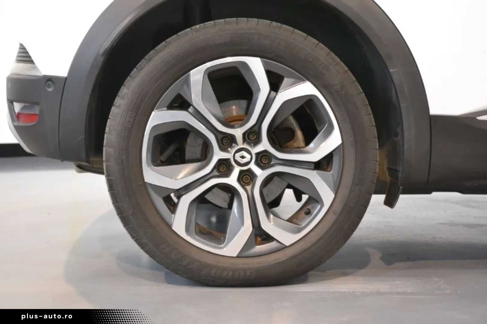 RENAULT CAPTUR 1.6 E-Tech 160CP Intens Plug-In